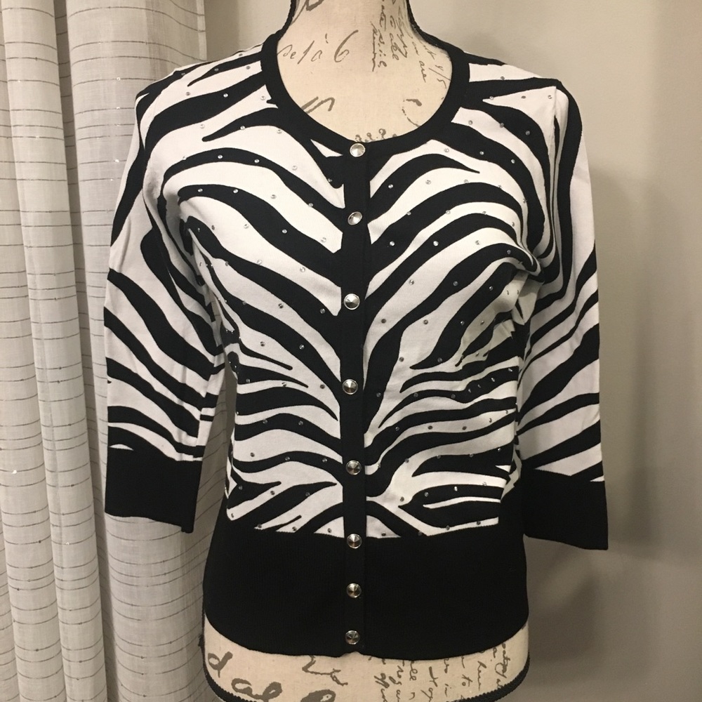 White House Black Market Cardigan Size M